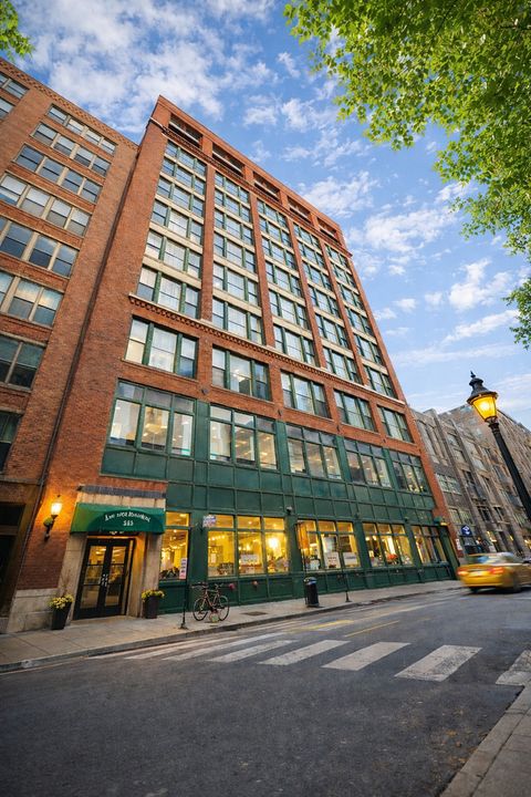 Photo of 633 S Plymouth Court #1004, Chicago, IL 60605 (MLS # 12591656)