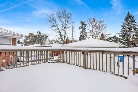 Tiny photo for 5265 W Devon Avenue, Chicago, IL 60646 (MLS # 12521063)