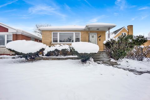 Tiny photo for 5265 W Devon Avenue, Chicago, IL 60646 (MLS # 12521063)
