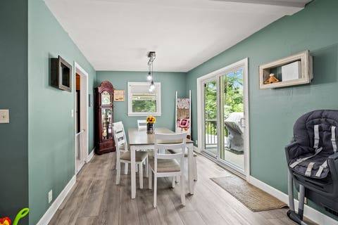 Tiny photo for 113 31ST Avenue, Moline, IL 61265 (MLS # 12697876)