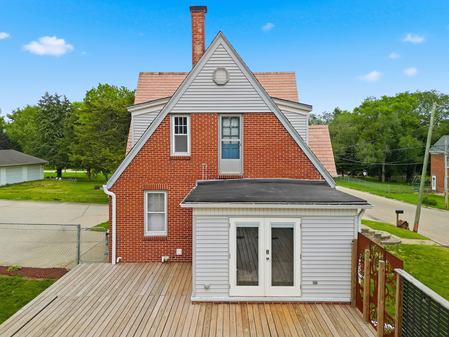 1301 Long Street