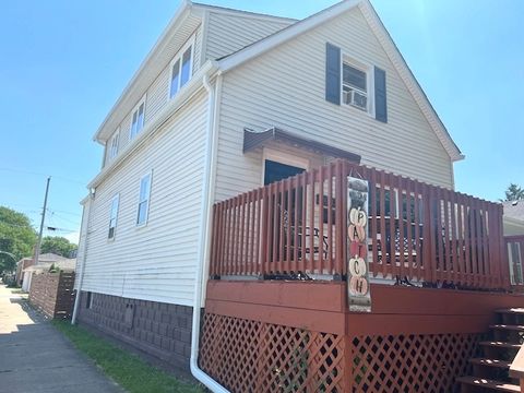 10901 S Troy Street Chicago IL 60655