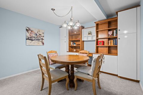 Tiny photo for 400 Ascot Drive #2L, Park Ridge, IL 60068 (MLS # 12625141)