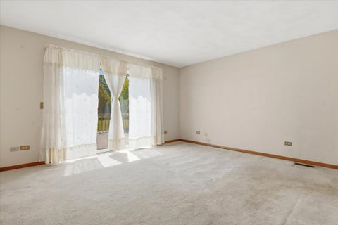 Tiny photo for 10351 W Prairie Lane, Beach Park, IL 60087 (MLS # 12738859)