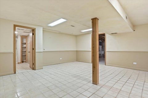 Tiny photo for 10351 W Prairie Lane, Beach Park, IL 60087 (MLS # 12738859)