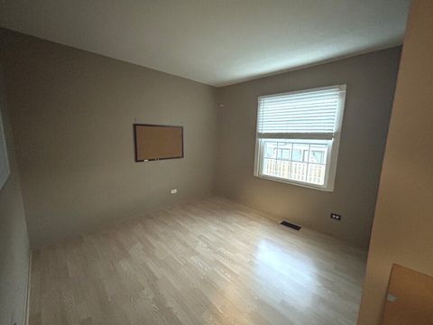Tiny photo for 4147 Continental Drive, Waukegan, IL 60087 (MLS # 12489169)
