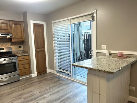 Tiny photo for 4147 Continental Drive, Waukegan, IL 60087 (MLS # 12489169)