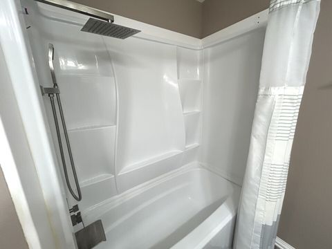 Tiny photo for 4147 Continental Drive, Waukegan, IL 60087 (MLS # 12489169)
