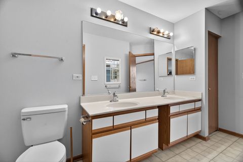 Tiny photo for 2750 shelly Lane, Aurora, IL 60504 (MLS # 12582721)