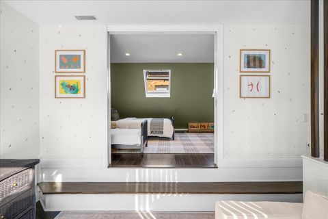 Tiny photo for 1960 N Seminary Avenue #B, Chicago, IL 60614 (MLS # 12554417)