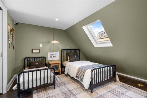 Tiny photo for 1960 N Seminary Avenue #B, Chicago, IL 60614 (MLS # 12554417)