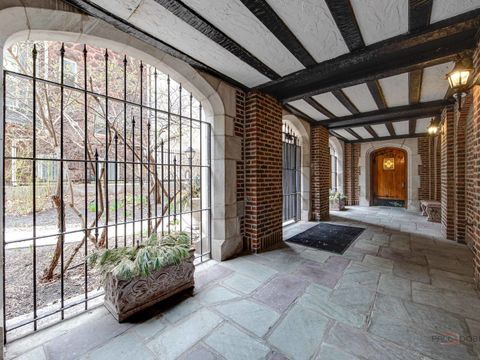 Tiny photo for 6342 N Sheridan Road #5B, Chicago, IL 60660 (MLS # 12491420)