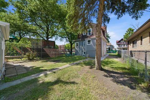 Tiny photo for 5943 W Huron Street, Chicago, IL 60644 (MLS # 12656236)