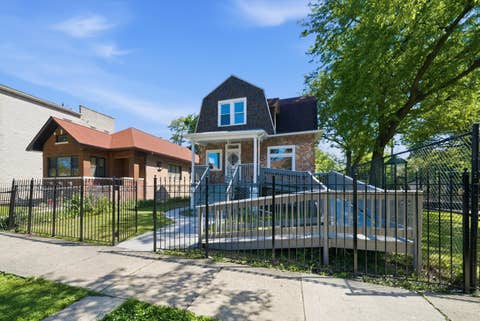 Tiny photo for 5943 W Huron Street, Chicago, IL 60644 (MLS # 12656236)