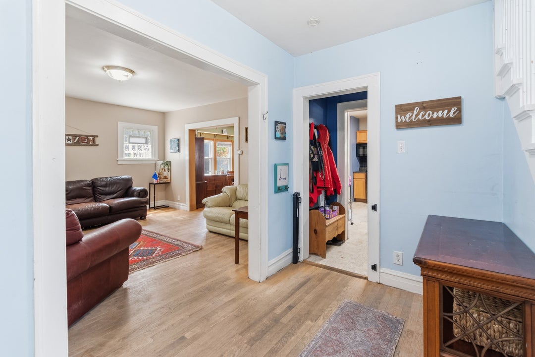 1724 HOVLAND Court