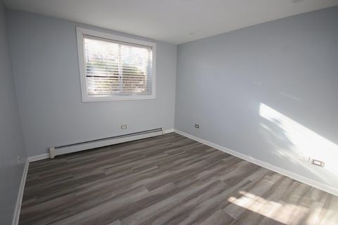 Tiny photo for 211 E Liberty Street #4, Wauconda, IL 60084 (MLS # 12648859)
