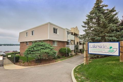 Tiny photo for 211 E Liberty Street #4, Wauconda, IL 60084 (MLS # 12648859)