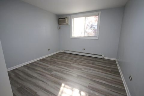 Tiny photo for 211 E Liberty Street #4, Wauconda, IL 60084 (MLS # 12648859)
