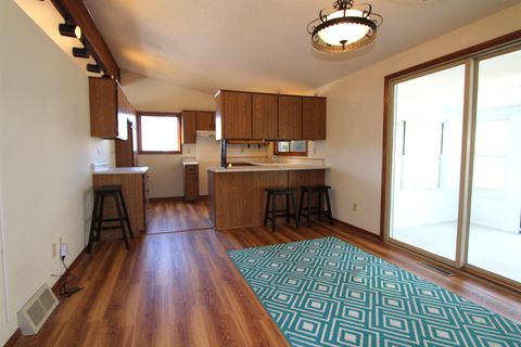 Tiny photo for 1720 E Lawn Drive, Savanna, IL 61074 (MLS # 100000047)