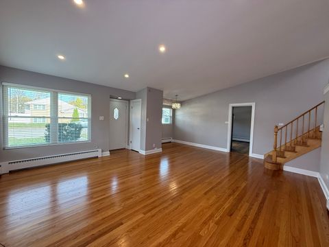 Tiny photo for 5701 Emerson Street, Morton Grove, IL 60053 (MLS # 12513895)