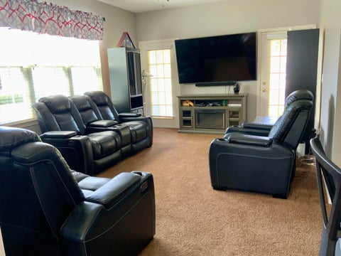 Tiny photo for 16341 Carver Lake Court, Crest Hill, IL 60403 (MLS # 12740344)