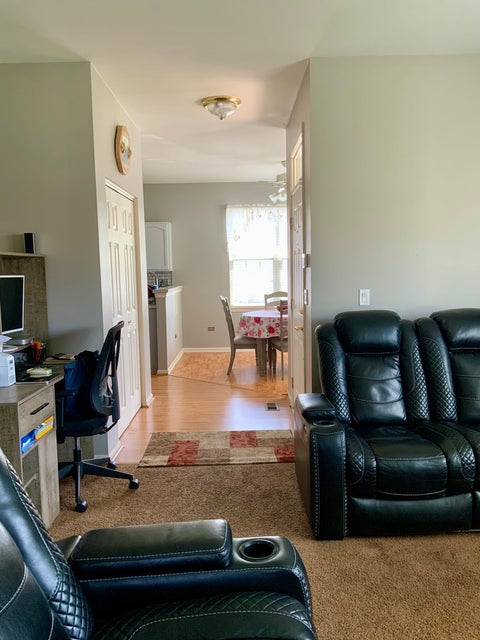 Tiny photo for 16341 Carver Lake Court, Crest Hill, IL 60403 (MLS # 12740344)