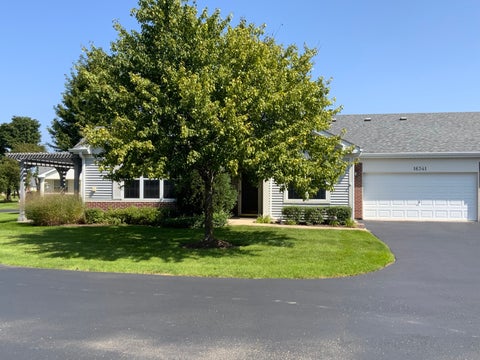 Photo of 16341 Carver Lake Court, Crest Hill, IL 60403 (MLS # 12740344)