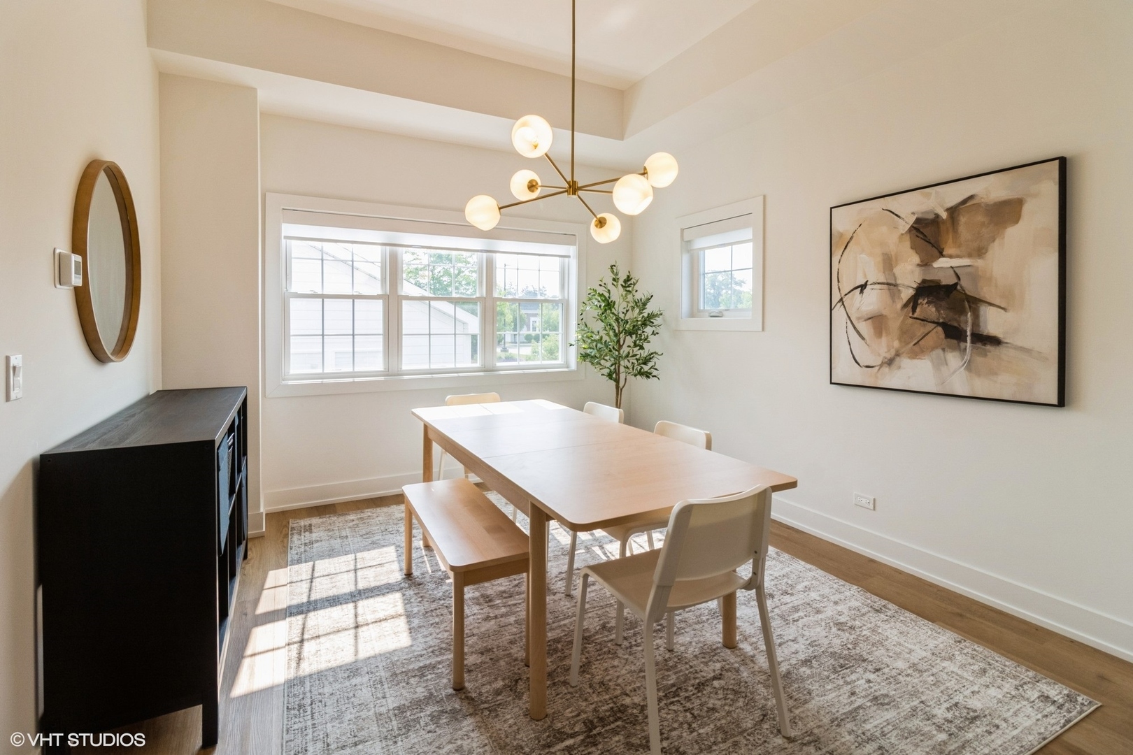 1 N Beverly Lane