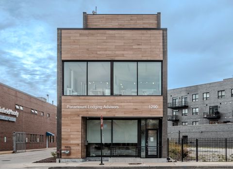 1290 N Clybourn Avenue Chicago IL 60610