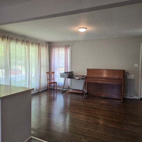 Tiny photo for 14641 Avalon Avenue, Dolton, IL 60419 (MLS # 12681514)
