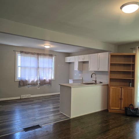 Tiny photo for 14641 Avalon Avenue, Dolton, IL 60419 (MLS # 12681514)