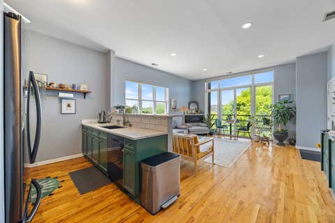 Tiny photo for 6225 S Kenwood Avenue #3S, Chicago, IL 60637 (MLS # 12672291)
