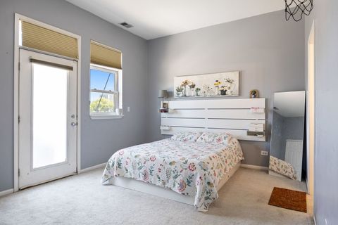 Tiny photo for 6225 S Kenwood Avenue #3S, Chicago, IL 60637 (MLS # 12672291)