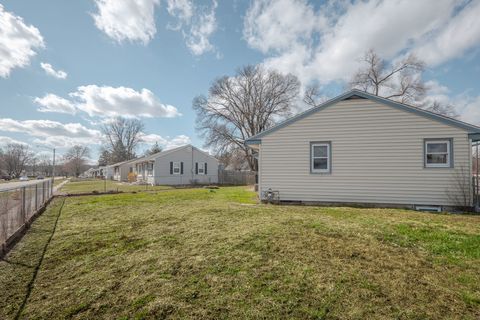 Tiny photo for 6202 Pleasant Avenue, Loves Park, IL 61111 (MLS # 12611128)
