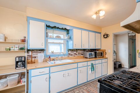 Tiny photo for 6202 Pleasant Avenue, Loves Park, IL 61111 (MLS # 12611128)