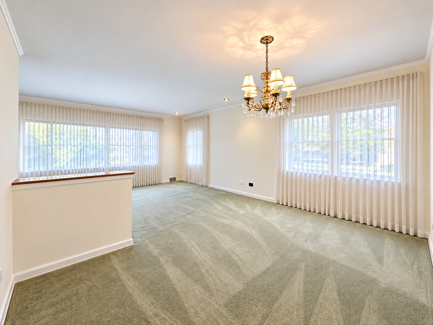 1400 HUNTINGTON Drive