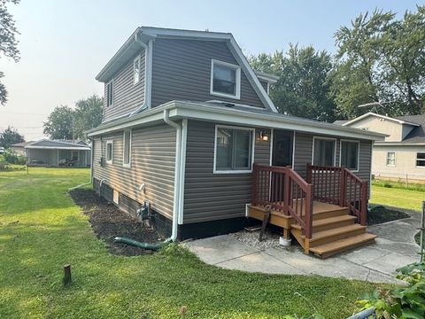 Photo of 39224 N Willow Avenue, Antioch, IL 60002 (MLS # 12512826)