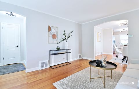 Tiny photo for 10928 S Albany Avenue, Chicago, IL 60655 (MLS # 12635127)