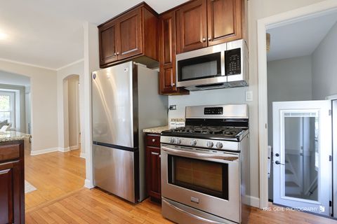 Tiny photo for 10928 S Albany Avenue, Chicago, IL 60655 (MLS # 12635127)