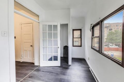 Tiny photo for 928 E 46th Street, Chicago, IL 60653 (MLS # 12455840)