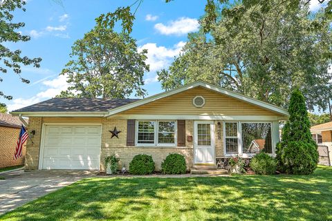 Photo of 3028 Florence Avenue, Steger, IL 60475 (MLS # 12461989)