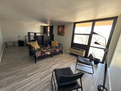 Tiny photo for 2921 S Michigan Avenue #413, Chicago, IL 60616 (MLS # 12597302)