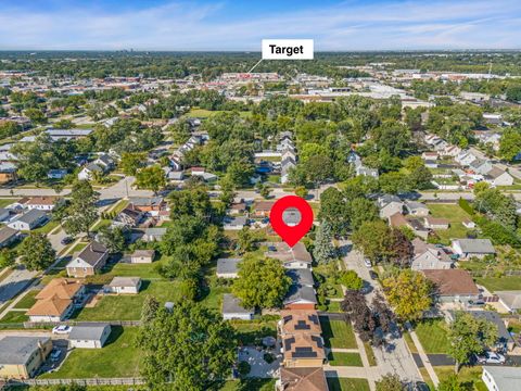 Tiny photo for 490 N Chatham Avenue, Villa Park, IL 60181 (MLS # 12472979)