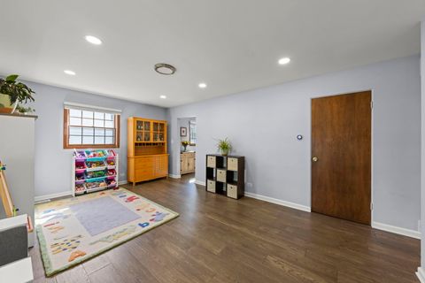 Tiny photo for 490 N Chatham Avenue, Villa Park, IL 60181 (MLS # 12472979)