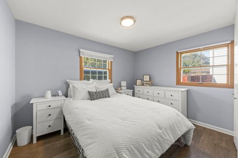 Tiny photo for 490 N Chatham Avenue, Villa Park, IL 60181 (MLS # 12472979)