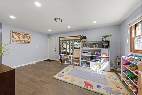 Tiny photo for 490 N Chatham Avenue, Villa Park, IL 60181 (MLS # 12472979)