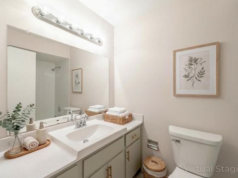 Tiny photo for 9120 S Pulaski Road #2W, Oak Lawn, IL 60453 (MLS # 12586430)