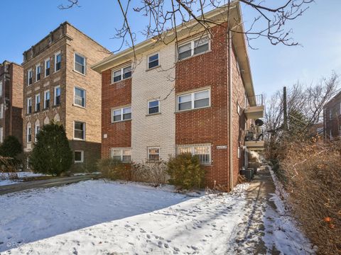 Photo of 2067 W Farwell Avenue #3S, Chicago, IL 60645 (MLS # 12583416)
