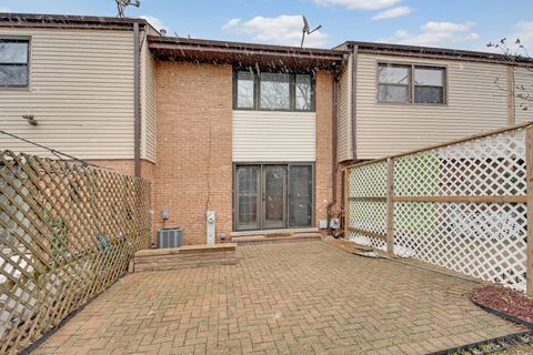 Tiny photo for 7666 S 88th Court, Justice, IL 60458 (MLS # 12592624)