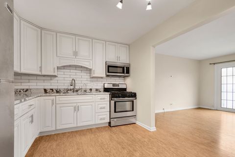 Tiny photo for 7666 S 88th Court, Justice, IL 60458 (MLS # 12592624)